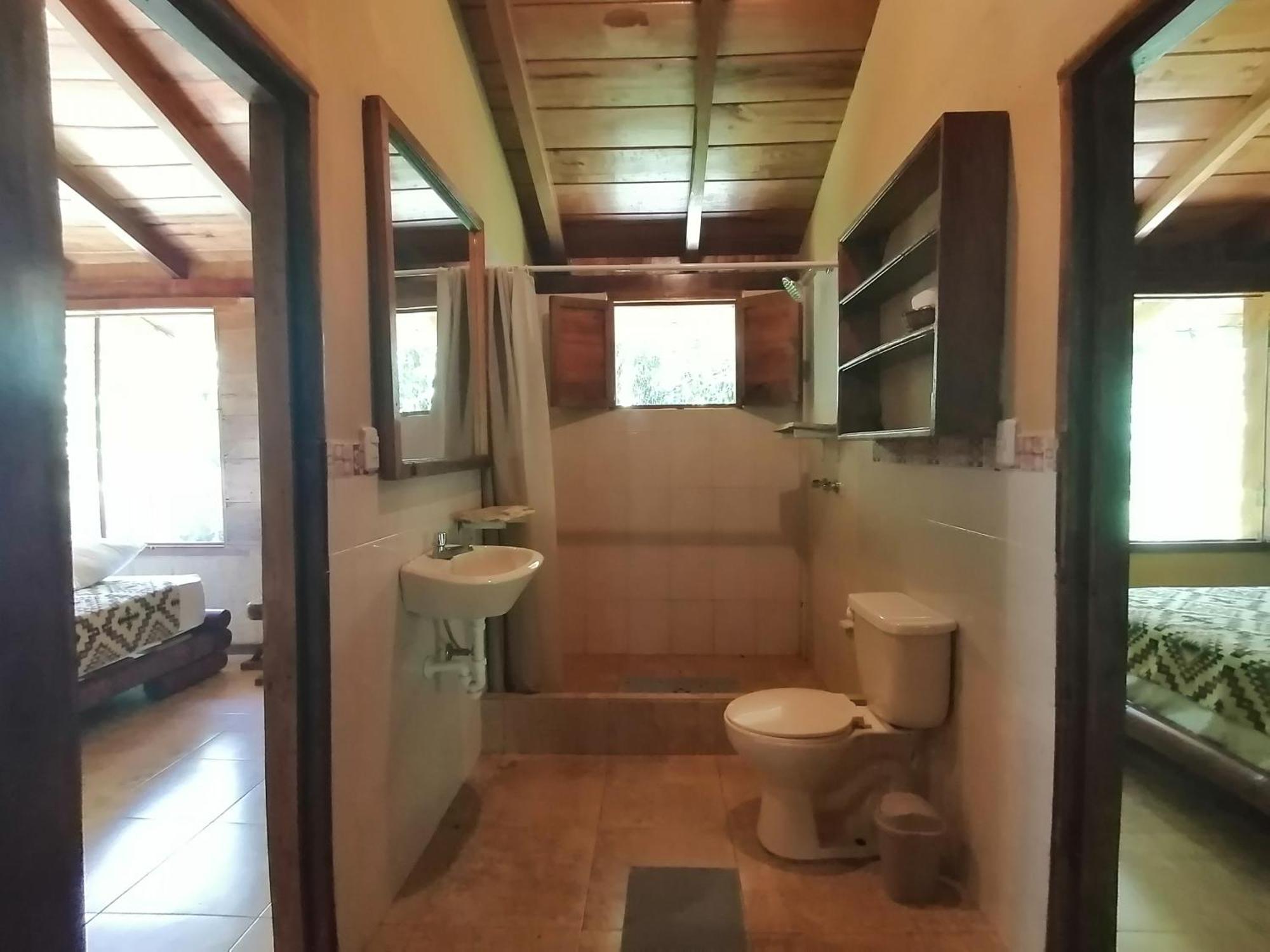 Hotel La Chonta Mindo Pokoj fotografie